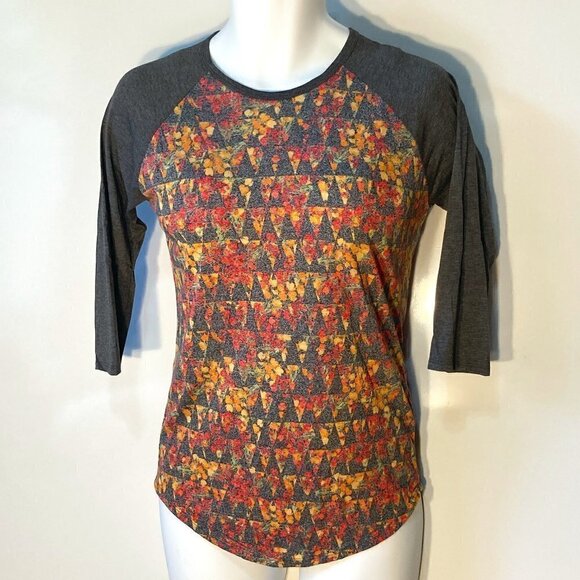 LulaRoe SZ XS - (2) NWOT Comfy Longline raglan sleeve t-shirts bright printed - Picture 4 of 11